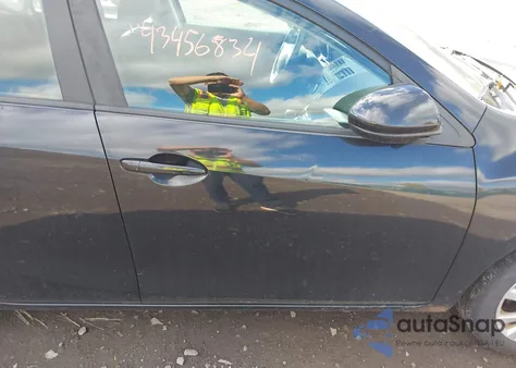 2012 Mazda Mazda3 I Touring z USA, uszkodzony, nr VIN JM1BL1L80C1589508